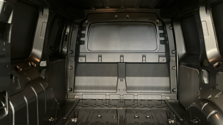 Volkswagen Caddy Cargo C20 Diesel 2.0 TDI 102PS Commerce Plus Van [Tech Pack]